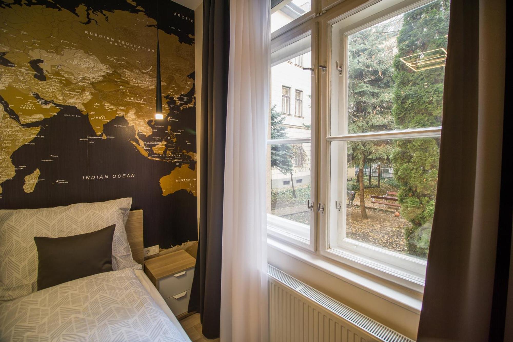 Exlcusive & City Central Located Suite By Prestige Homes Budapest Kültér fotó